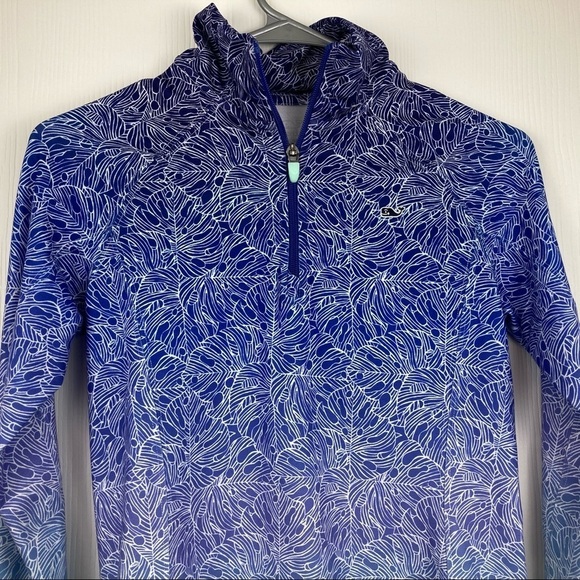 Vineyard vines patterned performance track jacket - Picture 3 of 9